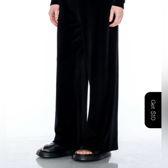 SOLD! WILT Black Velour Set - L/S Raglan Tunic Sweatshirt Wide Leg Pull On Pant - Picture 6 of 14